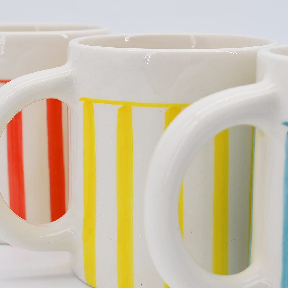 Mug rayé jaune et blanc en céramique portugaise I Vente en ligne Mug rayé en céramique "Costa Nova Mar" - Jaune