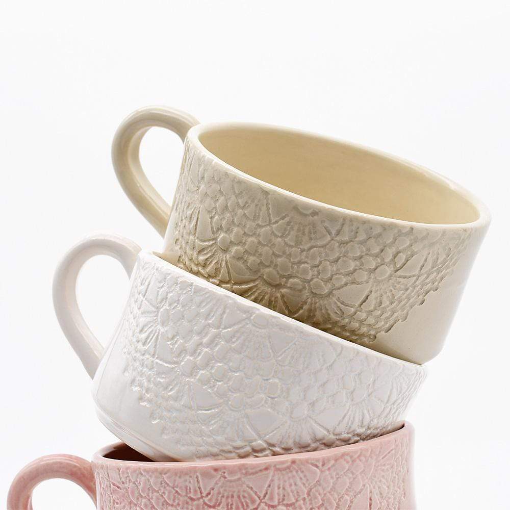 Tasse en céramique blanche I Motifs dentelles portugaises Grande tasse et sous-tasse blanche - 12 cm